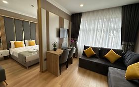 H&L Suites